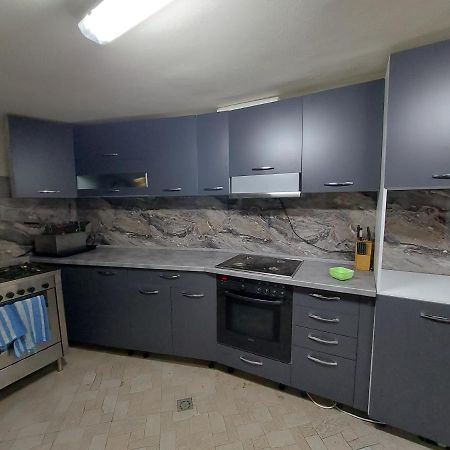 Sharkov Guest House Dolen  Экстерьер фото