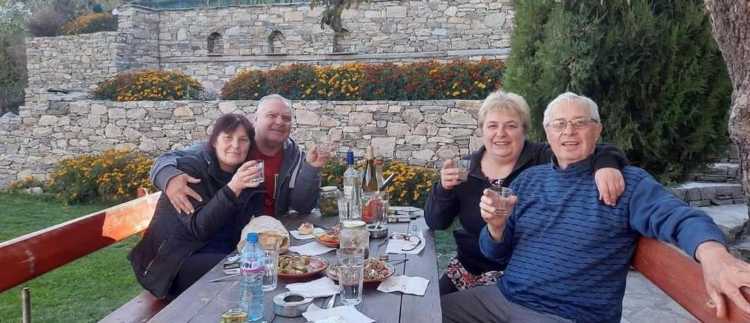 Sharkov Guest House Dolen  Экстерьер фото