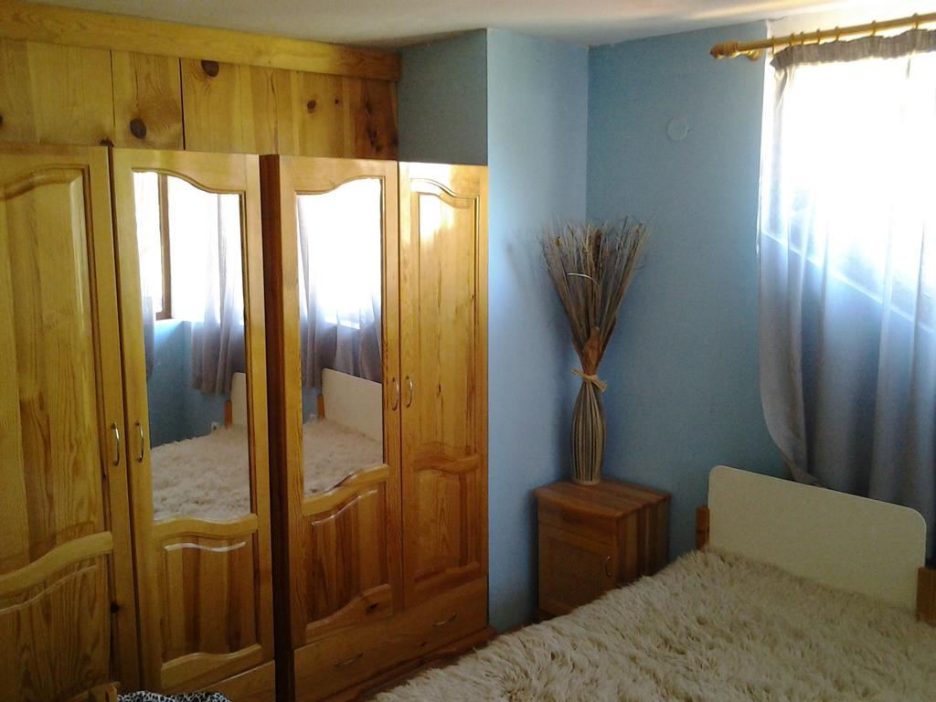 Sharkov Guest House Dolen  Номер фото