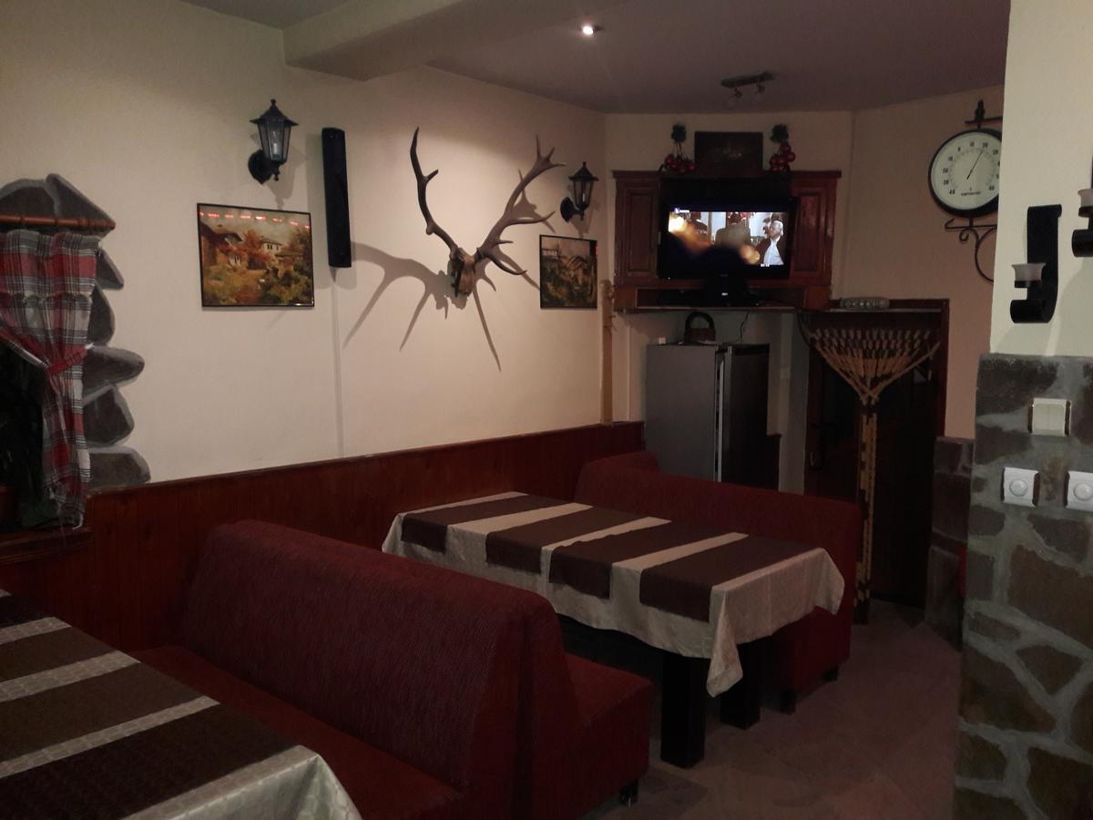 Sharkov Guest House Dolen  Экстерьер фото
